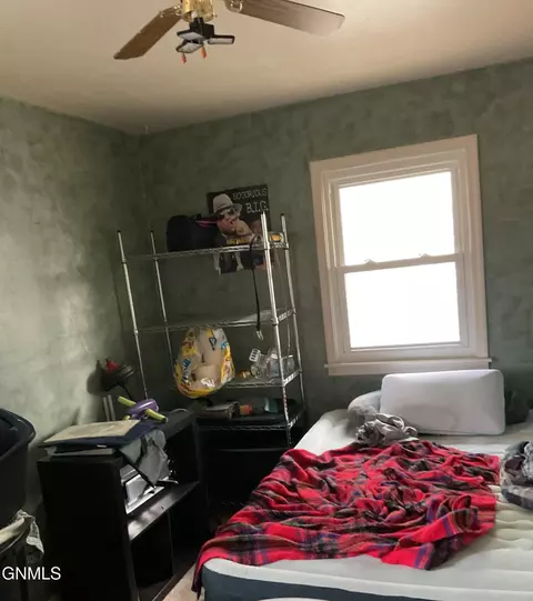 Bedroom - 1414 1st Ave E, Williston, ND 58801 photo 2 of 3