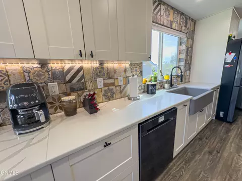 Kitchen - 1817 25th St W, Williston, ND 58801 photo 7 of 9