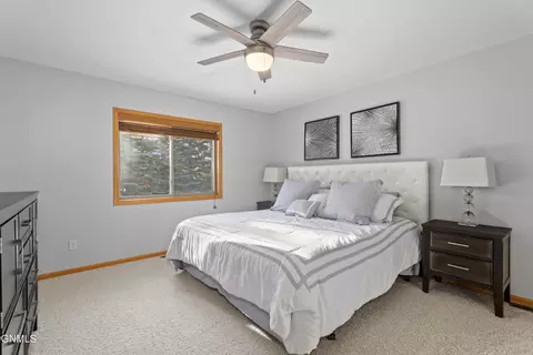 Bedroom - 321 E Calgary Ave, Bismarck, ND 58503 photo 1 of 4