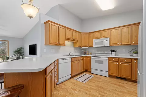 Kitchen - 321 E Calgary Ave, Bismarck, ND 58503 photo 1 of 3