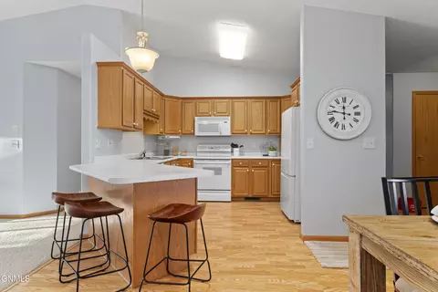 Kitchen - 321 E Calgary Ave, Bismarck, ND 58503 photo 2 of 3
