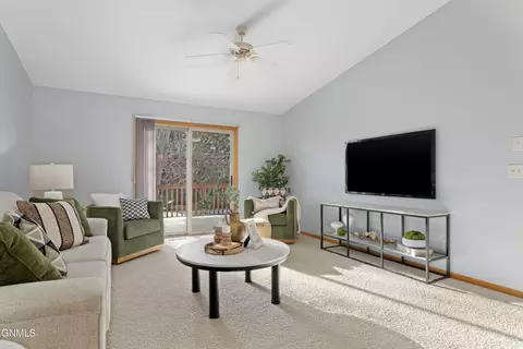 Living - 321 E Calgary Ave, Bismarck, ND 58503 photo 1 of 4