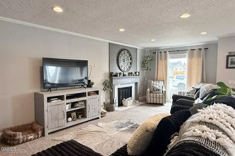 Living - 1620 1st Ave W, Williston, ND 58801 photo 3 of 4