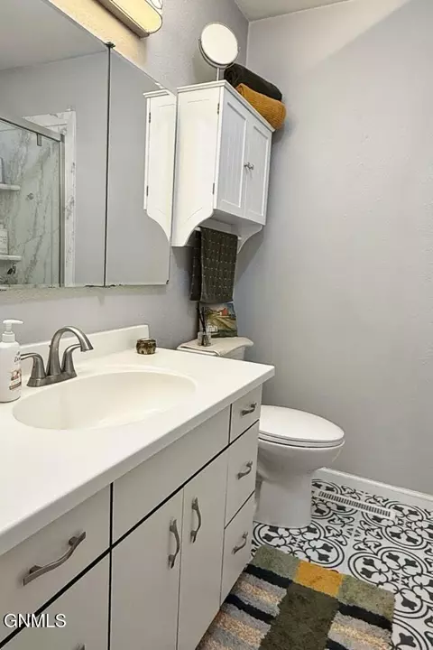 Bath - 1620 1st Ave W, Williston, ND 58801 photo 1 of 6