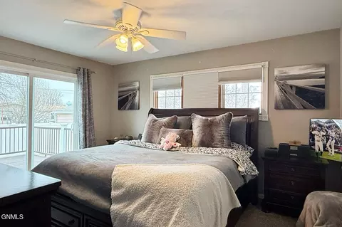 Bedroom - 1620 1st Ave W, Williston, ND 58801 photo 2 of 7