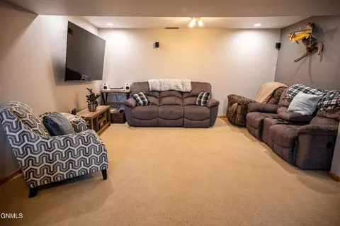 Other - 914 N 35th St, Bismarck, ND 58501 photo 6 of 16