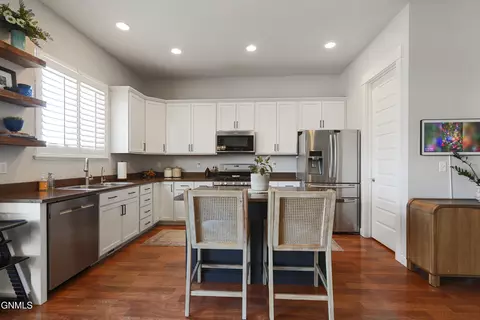 Kitchen - 2202 25th St W, Williston, ND 58801 photo 6 of 7