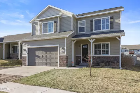 2202 25th St W, Williston, ND 58801