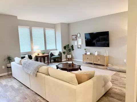 Living - 3206 Kenner Loop, Bismarck, ND 58504 photo 1 of 3