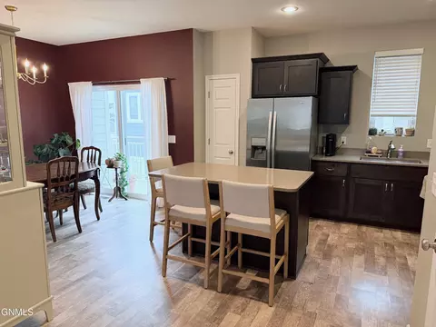 Kitchen - 3206 Kenner Loop, Bismarck, ND 58504 photo 2 of 5