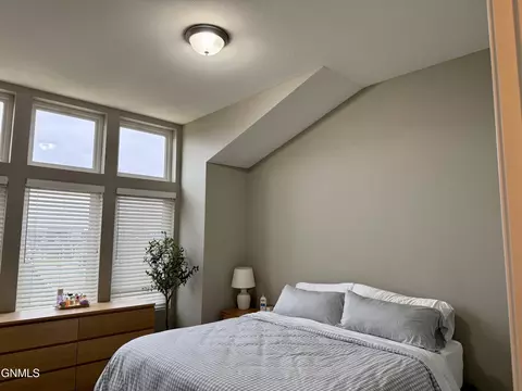 Bedroom - 3206 Kenner Loop, Bismarck, ND 58504 photo 3 of 6