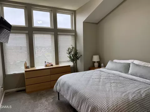 Bedroom - 3206 Kenner Loop, Bismarck, ND 58504 photo 1 of 6