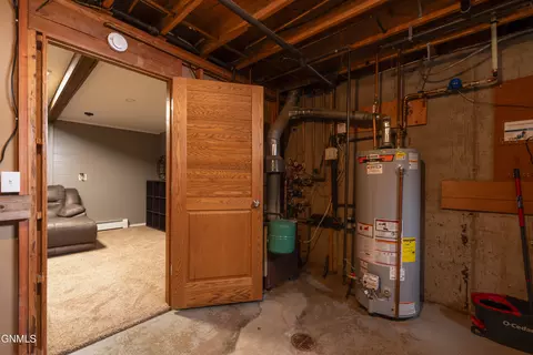 4904 Highland Rd NW, Mandan, ND 58554 photo 38