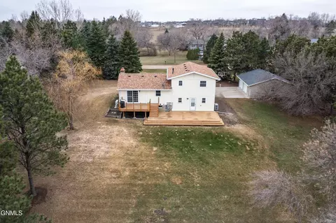 4904 Highland Rd NW, Mandan, ND 58554 photo 45