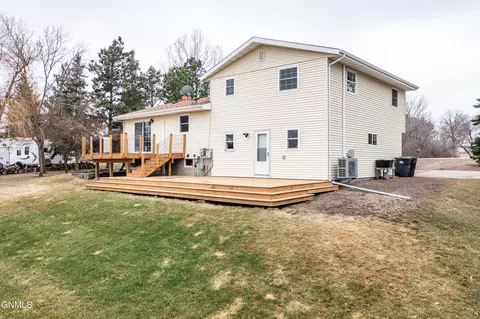 4904 Highland Rd NW, Mandan, ND 58554 photo 44