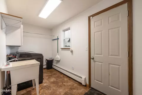 4904 Highland Rd NW, Mandan, ND 58554 photo 33