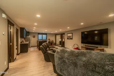 Other - 3904 Waterfront Pl SE, Mandan, ND 58554 photo 11 of 27