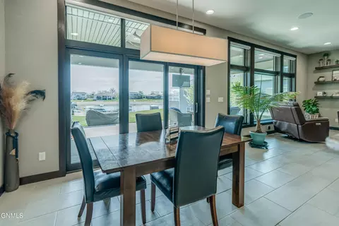 Dining - 3904 Waterfront Pl SE, Mandan, ND 58554 photo 1 of 4