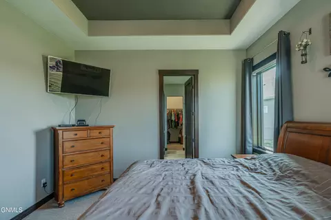 Bedroom - 3904 Waterfront Pl SE, Mandan, ND 58554 photo 2 of 5