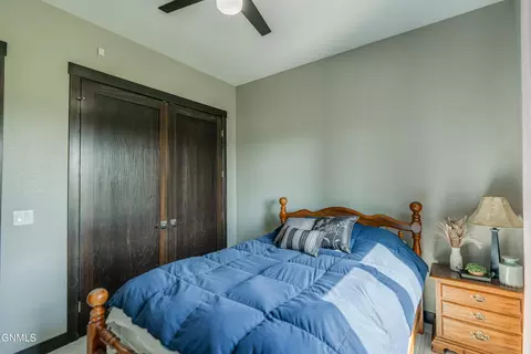 Bedroom - 3904 Waterfront Pl SE, Mandan, ND 58554 photo 4 of 5