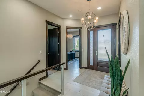 Entry Way - 3904 Waterfront Pl SE, Mandan, ND 58554 photo 2 of 6