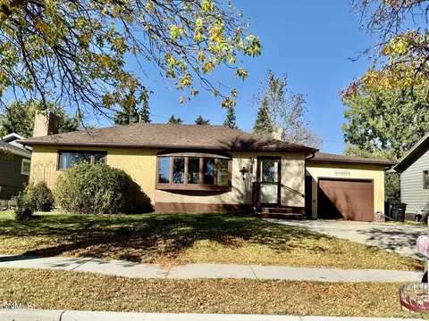 410 Dean Ave, Tioga, ND 58852