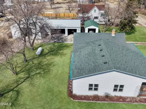 Exterior - 4 3rd Ave E, Wing, ND 58494 photo 2 of 14