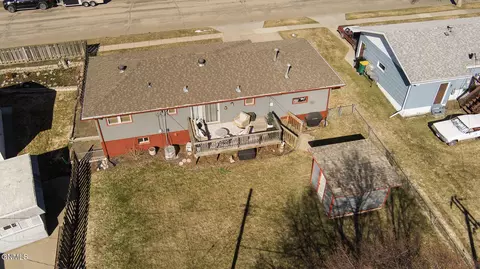 View/Area - 1929 Marian Dr, Bismarck, ND 58501 photo 1 of 12