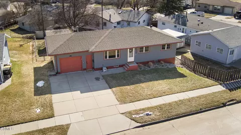 View/Area - 1929 Marian Dr, Bismarck, ND 58501 photo 12 of 12