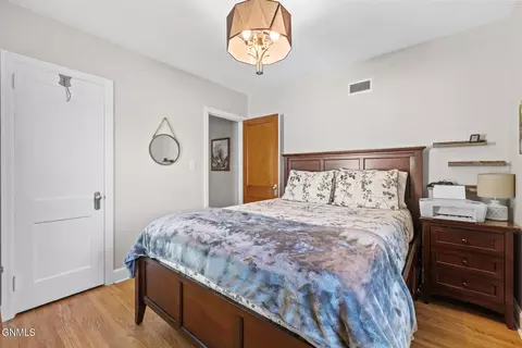 Bedroom - 818 1st Ave W, Williston, ND 58801 photo 4 of 4