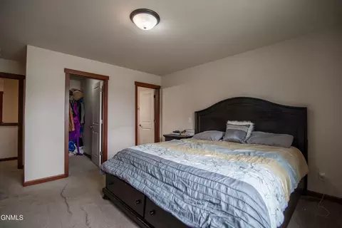 Bedroom - 871 10th St, Dickinson, ND 58601 photo 7 of 7