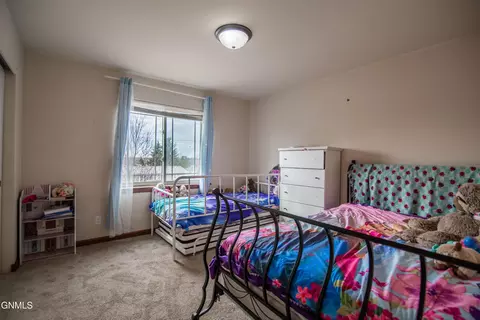 Bedroom - 871 10th St, Dickinson, ND 58601 photo 3 of 7