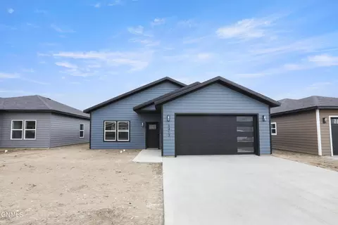 3413 35th St W, Williston, ND 58801