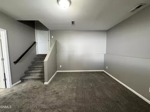 Living - 4005 Calgary Ave, Bismarck, ND 58503 photo 7 of 11
