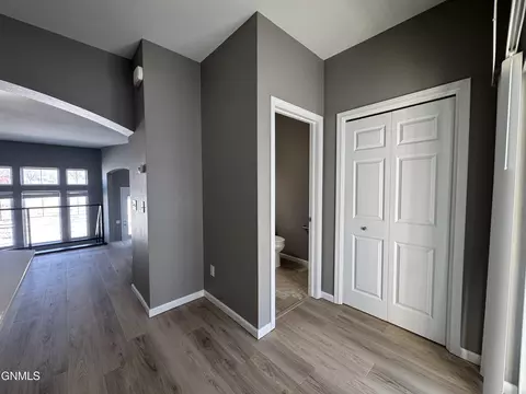 Entry Way - 4005 Calgary Ave, Bismarck, ND 58503 photo 4 of 9