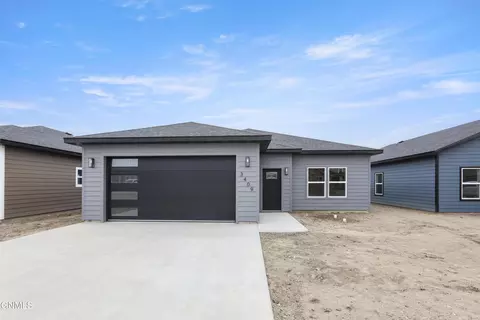3409 35th St W, Williston, ND 58801