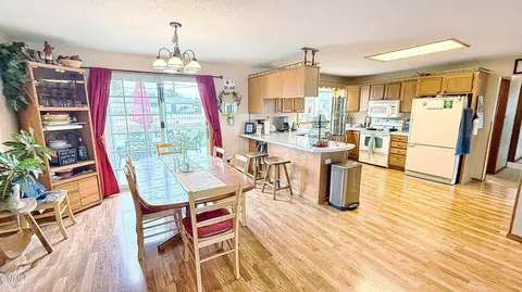 Dining - 926 17th Ave W, Williston, ND 58801 photo 1 of 2