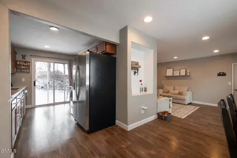 Entry Way - 2412 E Avenue C, Bismarck, ND 58501 photo 2 of 3