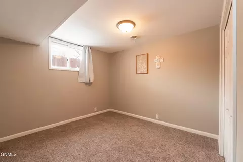 Bedroom - 2412 E Avenue C, Bismarck, ND 58501 photo 3 of 5