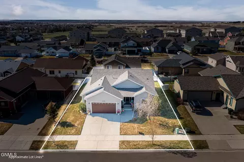 View/Area - 2715 25th St W, Williston, ND 58801 photo 2 of 3