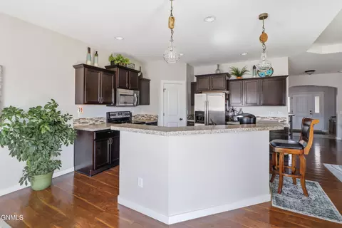 Kitchen - 2715 25th St W, Williston, ND 58801 photo 5 of 5