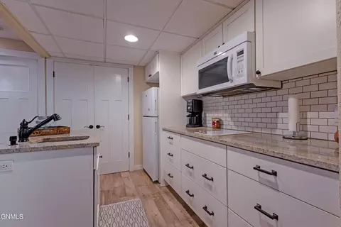 Kitchen - 714 1st Ave E, Williston, ND 58801 photo 5 of 5