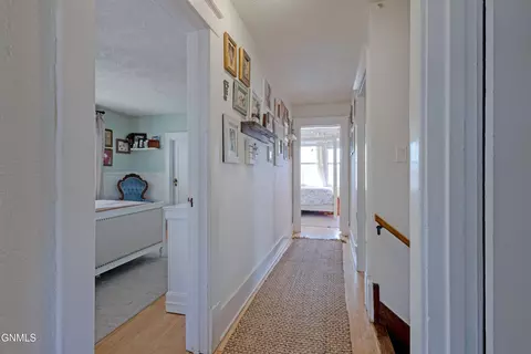 Entry Way - 714 1st Ave E, Williston, ND 58801 photo 4 of 4