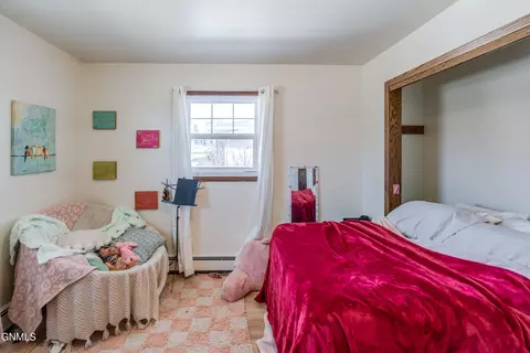Bedroom - 802 Custer Dr, Mandan, ND 58554 photo 2 of 8
