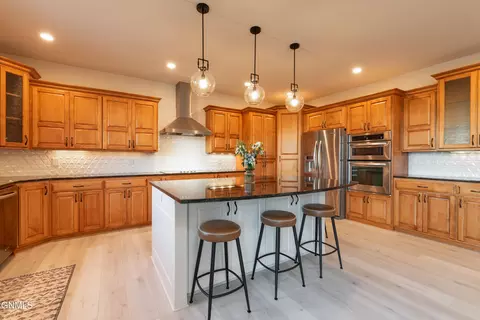 Kitchen - 1217 Eagle Crest Loop, Bismarck, ND 58503 photo 3 of 7