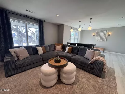 Living - 1217 Eagle Crest Loop, Bismarck, ND 58503 photo 2 of 3