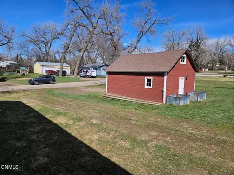215 2nd W, Taylor, ND 58656 photo 45