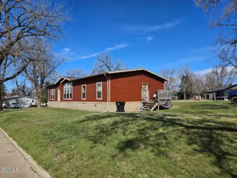 215 2nd W, Taylor, ND 58656 photo 3