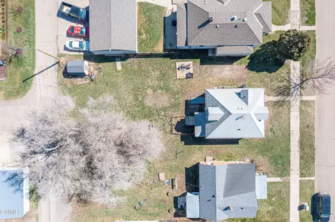 View/Area - 106 5th St W, Williston, ND 58801 photo 2 of 3
