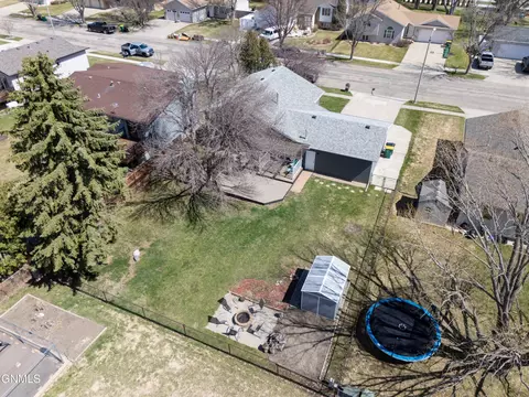 View/Area - 3130 Devon Dr, Bismarck, ND 58504 photo 4 of 4